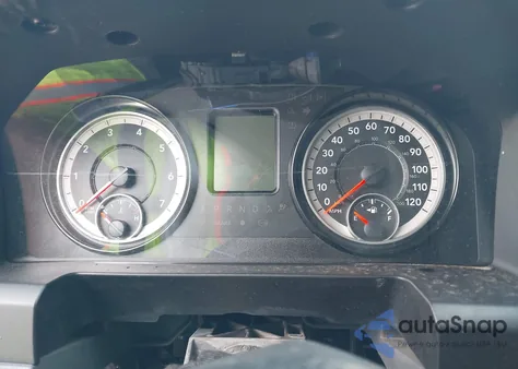 2019 Ram 1500 Classic Tradesman 4X2 6'4 Box из США, поврежденный, VIN 1C6RR6FT1KS712775